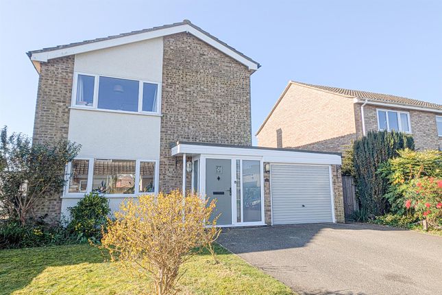 Studio house on 23, Strollers Way, Newmarket, £392,000