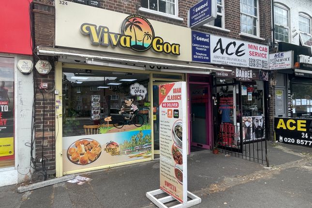 Retail premises to let in Bath Road, Hounslow