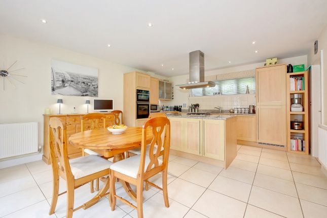 9, Spring Meadow, Uckfield photo 4
