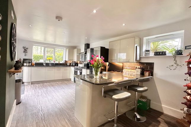 Thorne Cottage, Ninfield Road, Bexhill-on-Sea photo 3