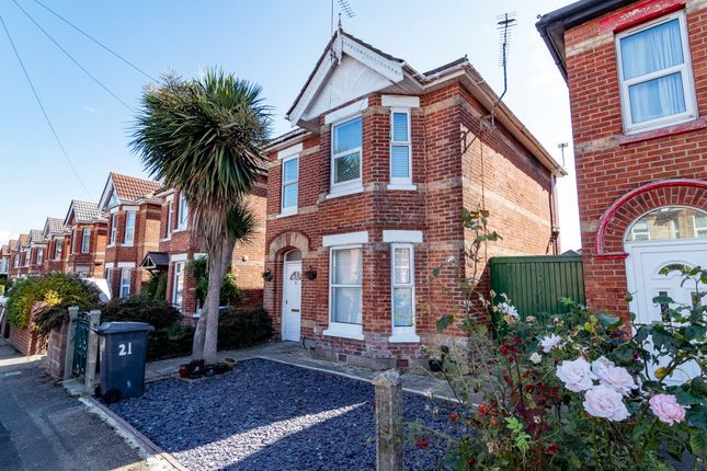 Thumbnail Property to rent in Osborne Road, Bournemouth