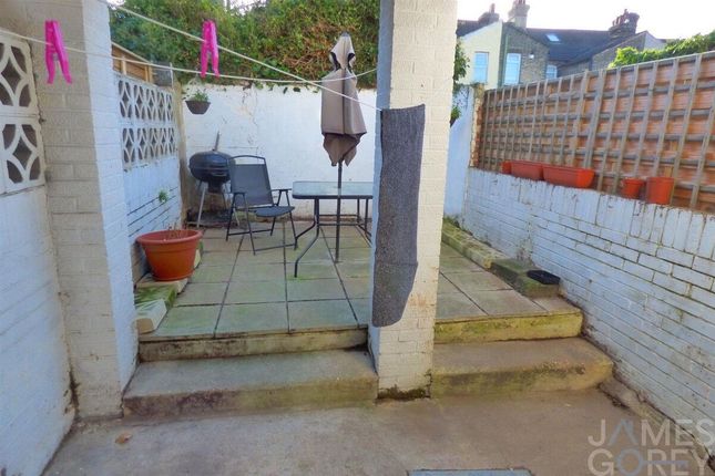 61, Fulwich Road, Dartford photo 4