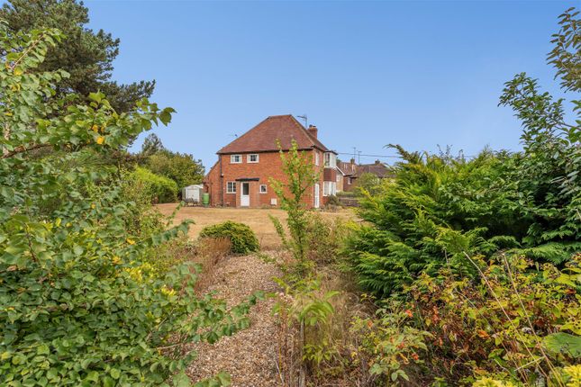 3, The Twistle, Byfield photo 2