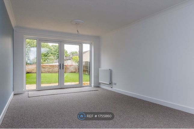 Terraced house to rent in Tudor Close, Thetford