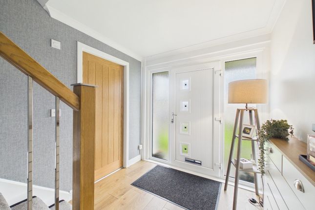 7, Shieldhill, East Kilbride photo 4
