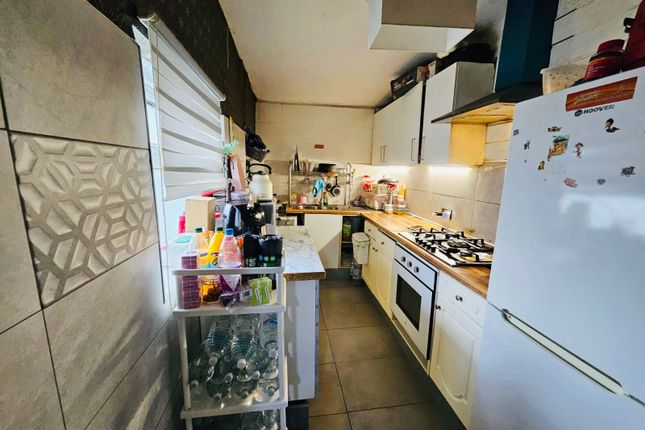 13, Molyneux Road, Manchester photo 4