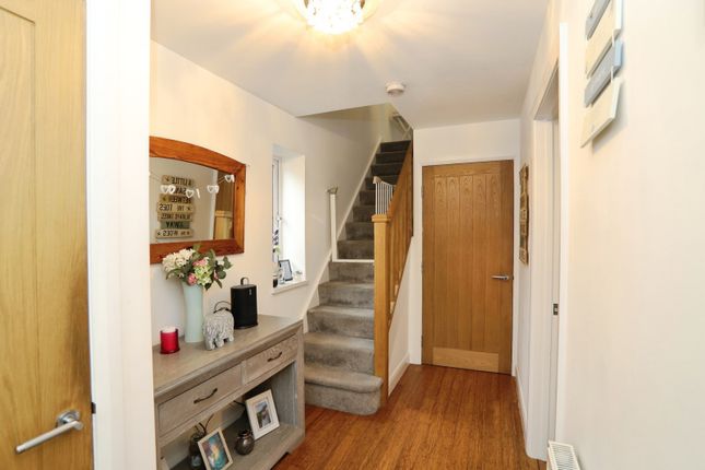27a,, Harlech Drive, Gwent photo 2