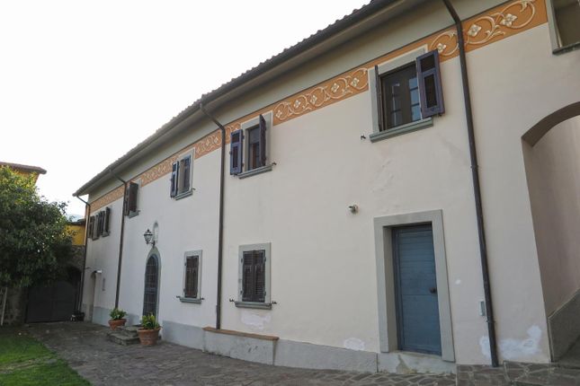 Farmhouse for sale in Massa-Carrara, Licciana Nardi, Italy