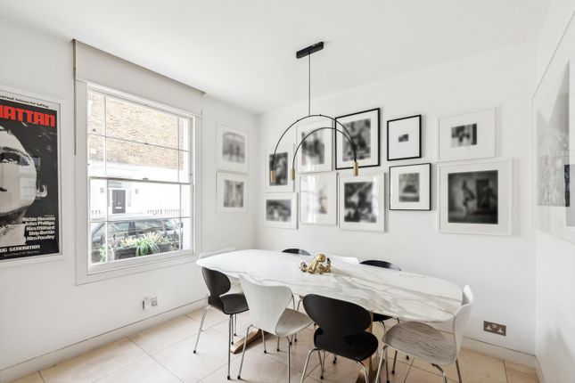 Terraced house for sale in Clarendon Street, London