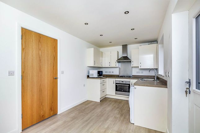 Town house for sale in Pescall Boulevard, Leicester