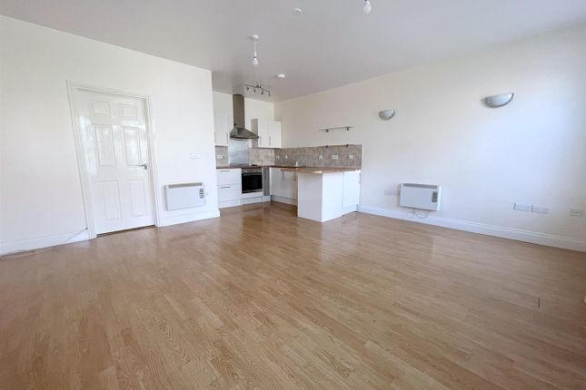 Flat 5, 54, High Street, Bristol photo 2