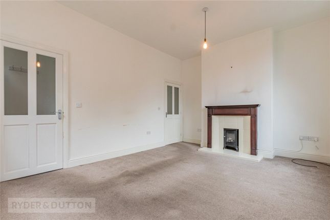 13, Lee Street, Saddleworth photo 4