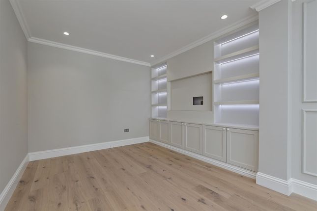 60, Batchwood Drive, St. Albans photo 4