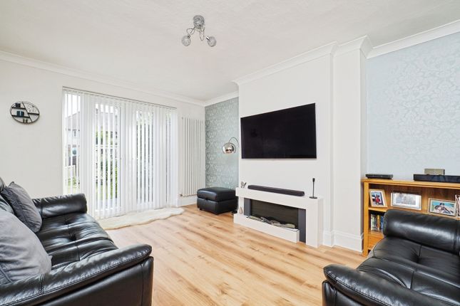 4, Ash Tree Square, Nottingham photo 3