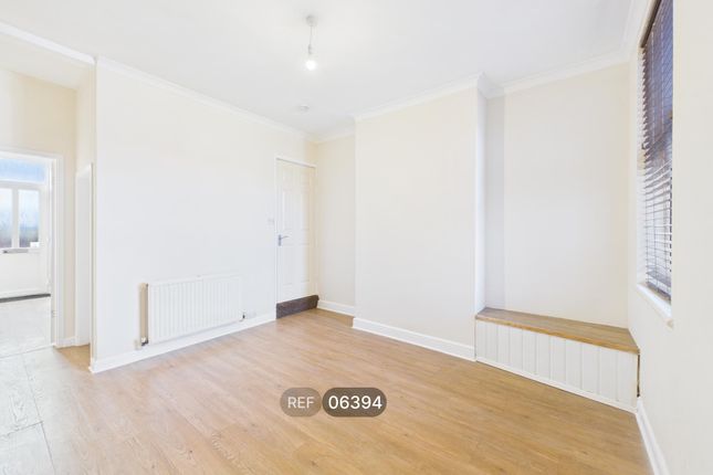 Gedling Road, Nottingham photo 4