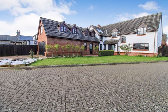 Detached house for sale in The Maynards, Broom