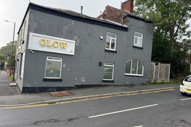 31, Wakefield Road, Stalybridge photo 2