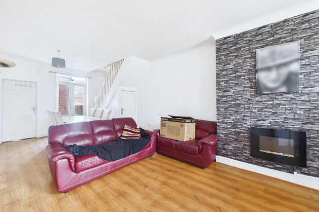 46, Park Street, Haydock photo 3