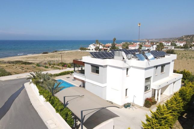 Villa for sale in Trh23, Alagadi, Cyprus