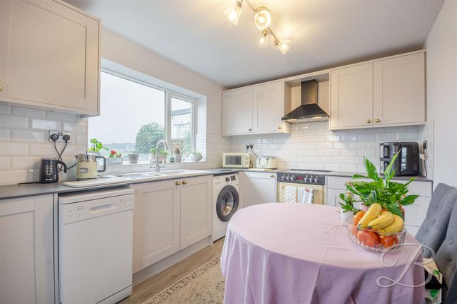 35, Clowne Road, Chesterfield photo 2
