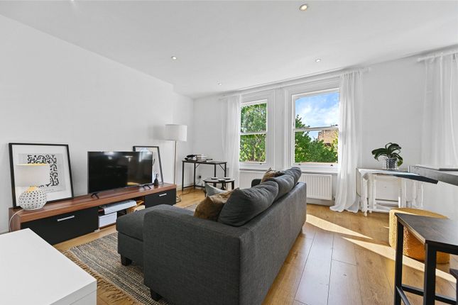 Flat 4, 73, Westwick Gardens, London photo 2
