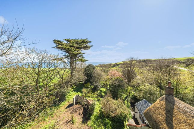 Parnvoose, Church Cove, Helston photo 2