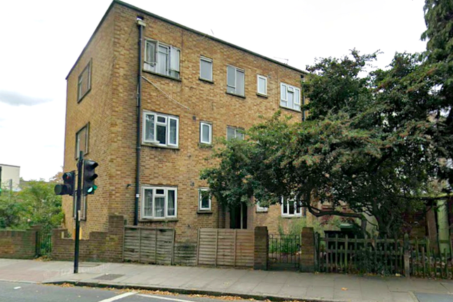 1-bed flat on 5 Medina Lodge, Isledon Road, London, £320,000