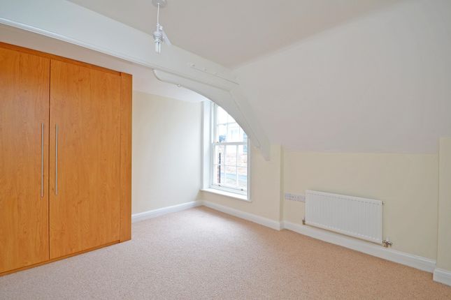 39, Bootham Green, York photo 4