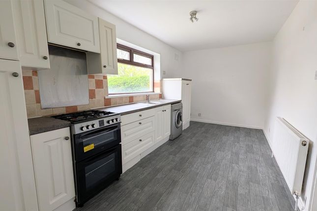 45, Mountain Crescent, Dewsbury photo 2