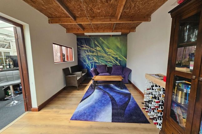 119 Lynton Road, Harrow photo 5