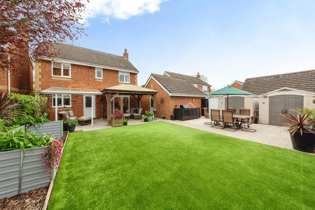 15, Barnes Close, Sleaford photo 4