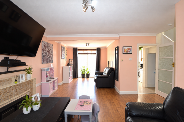 89, Preston Hill, Harrow photo 3