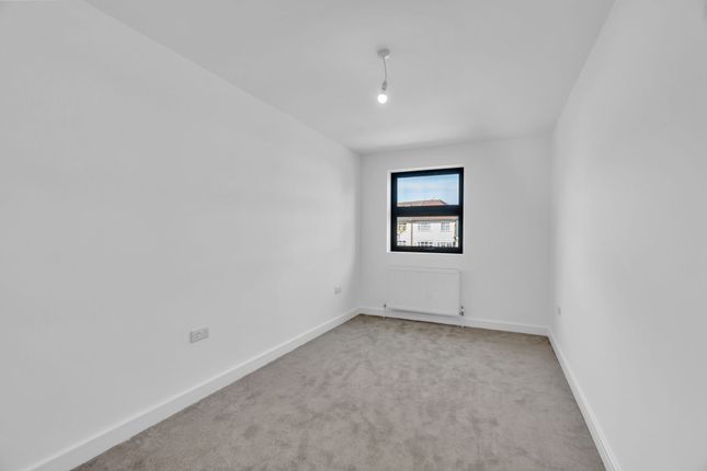 46d The Glade, Croydon photo 4