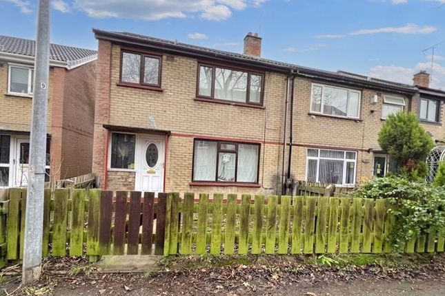 Thumbnail Terraced house for sale in Coventry Close, Scunthorpe