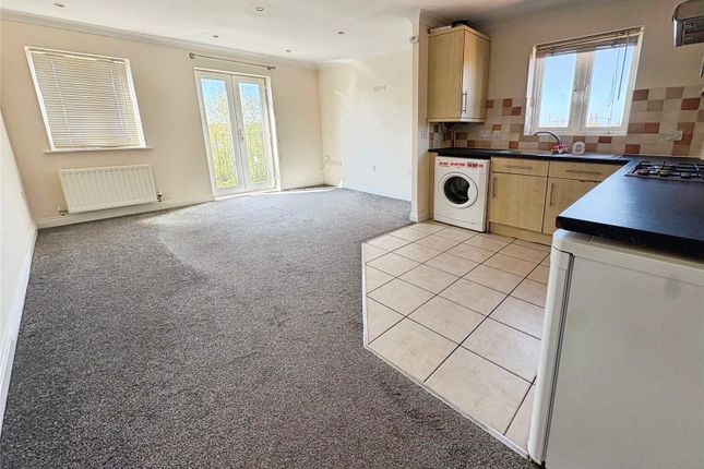 6 Carlton Court,, Nuneaton Road, Warwickshire photo 2