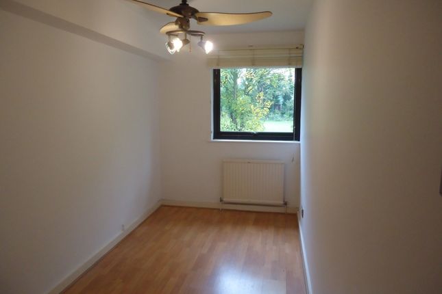 Flat to rent in 22, Stanhope Road, Highgate