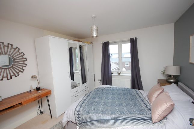 26, Cowden Close, Surrey photo 4