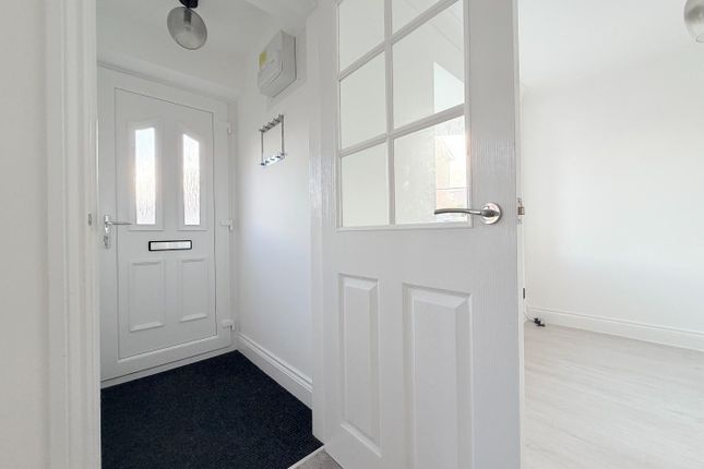 33, Brunel Close, Hartlepool photo 4