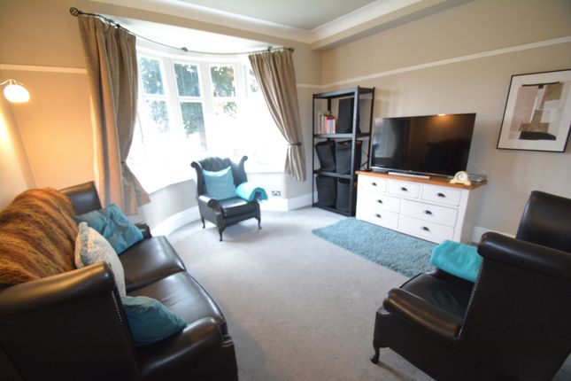 101, Clarendon Road, Audenshaw photo 4