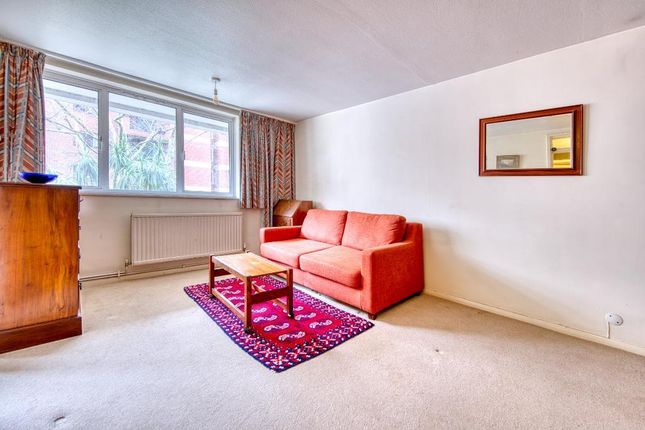 Flat 9, 45, Vincent Street, London photo 3