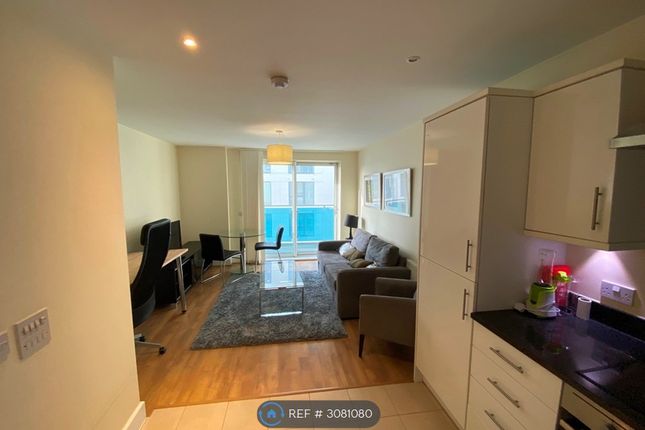 Gooch House Glenthorne Road, London photo 4
