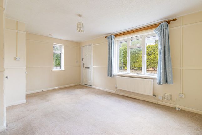 4 Attleborough Road, Little Ellingham, Norfolk photo 3
