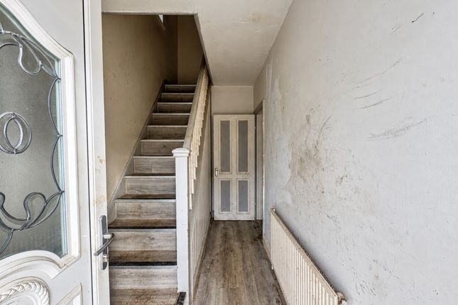 50 Talbot Road, Rushden photo 2