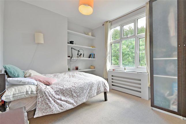 Chatsworth Road, London photo 4