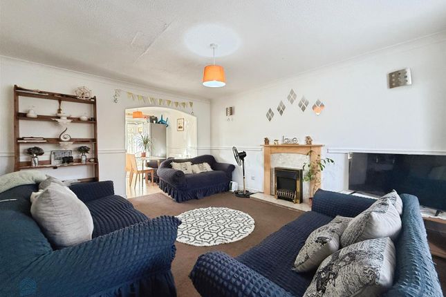 24, Pilots Way, Hull photo 2
