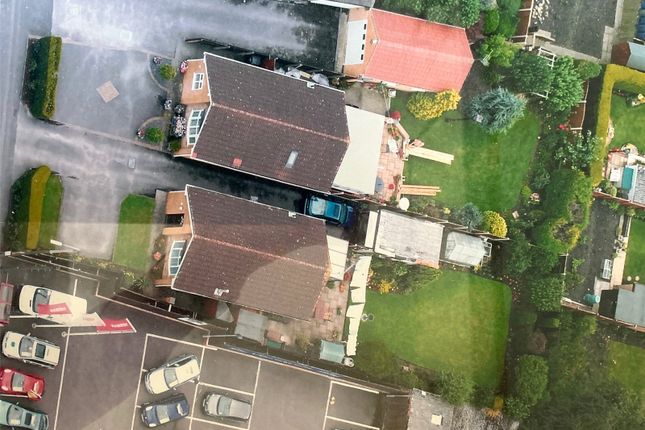 27, Derby Road, Derbyshire photo 2