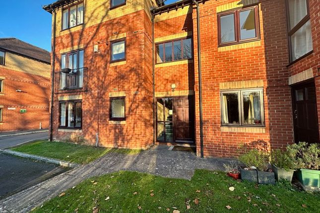 Flat for sale in Varsity Place, John Towle Close, Oxford