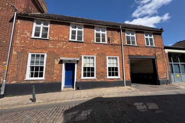 5-bed house on 89 Pottergate, Norwich, £190,000