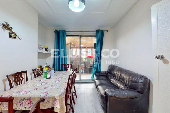 33, Park Road, Wembley photo 3