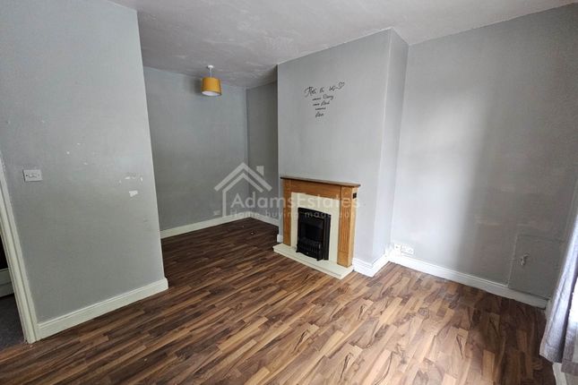 166, Healey Lane, Batley photo 2